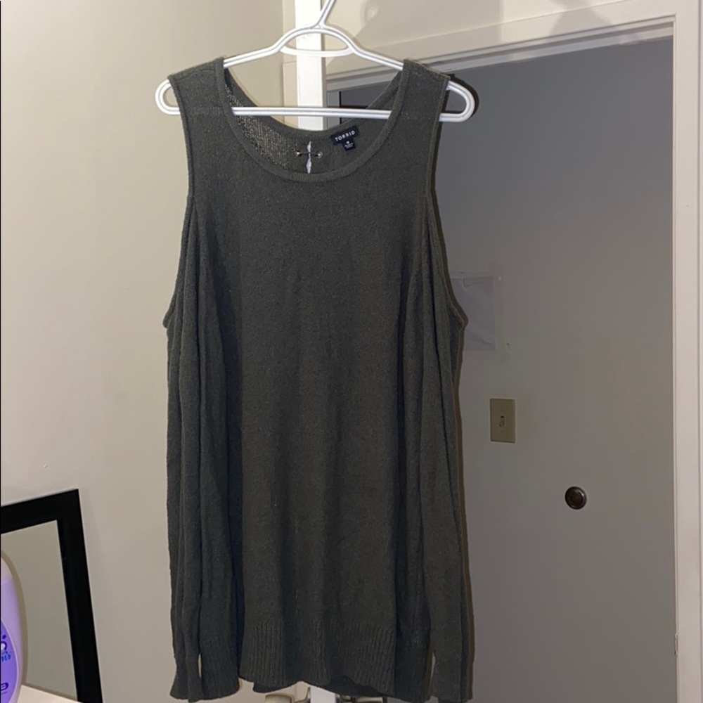 Dark green sweater size 3 from torrid